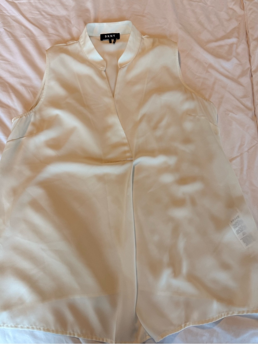 DKNY Ivory Sleeveless V-Neck Camisole Top